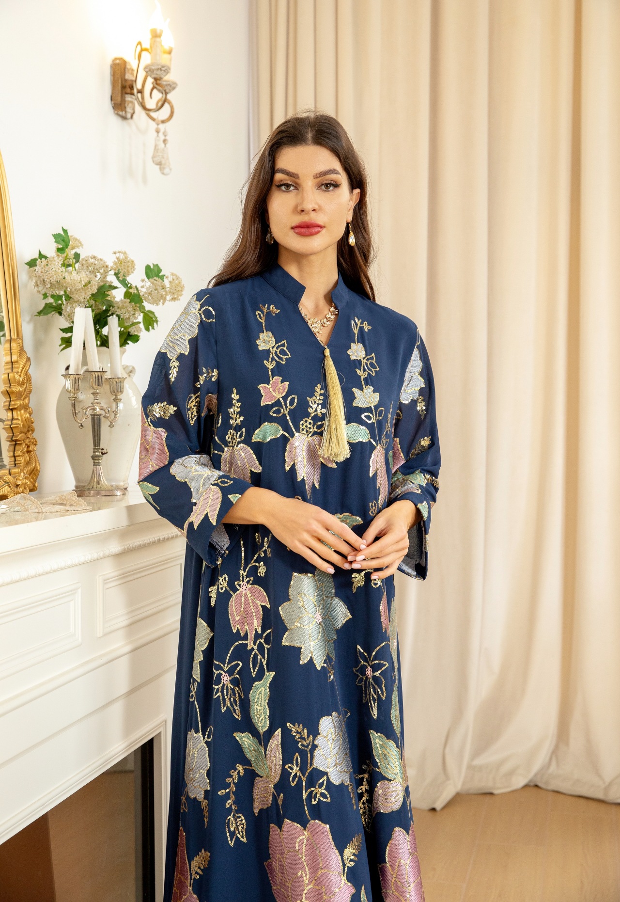 Charmante Paillettes Motif Fleur Femmes Robe De Soirée Robe De Dubaï Moyen-Orient Abaya Lumière De Luxe Manches Longues Robe De Soirée Élégante Vêtements Arabes