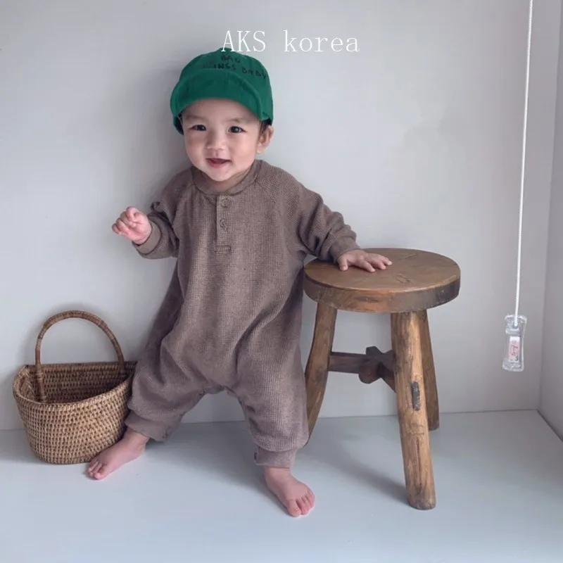 Ceketler Bebek Oneepiece Suit Waffle Rahat Pamuk Yumuşak Bebek Bebek Romper Uzun Kollu Kızlar Günlük Tulum Onesies Kıyafetler Şapka