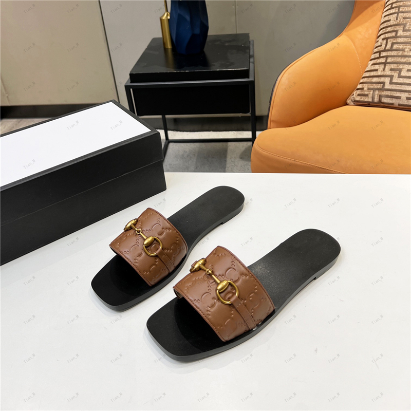 2024 HIGH Quality flat Slippers Sandals women Genuine Leather Fashion brand Luxury Designer buckle flip flops party shoes dress shoes Metal buckle