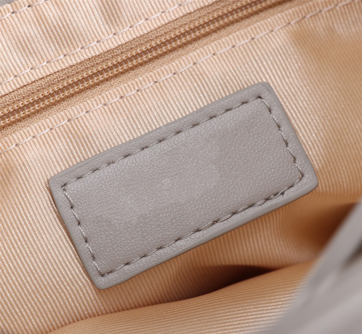 Luxus Valin Cross Lod Bag Mode Kette Clamshell Handtasche Advanced Sinn für fremde Stil Einschuld kleiner Quadratbeutel 2024 Neue Hochqualität Handtasche