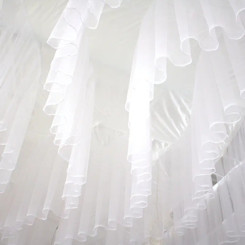 Pannelli di drappeggio del soffitto del tutù bianco Decorazione del baldacchino di nozze Mariage Lungo garza trasparente Drappeggio del soffitto Decorazione della sala cerimonia