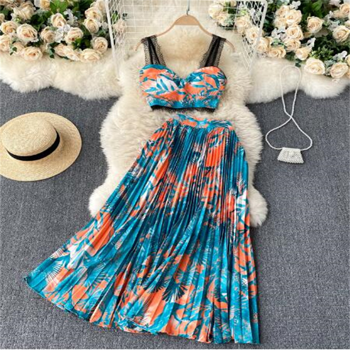 Summer Women Two Piece Dress Sets Sexy Strapless Fashion Dots Print Lace Top And High Waist Pleated Skirt Suit