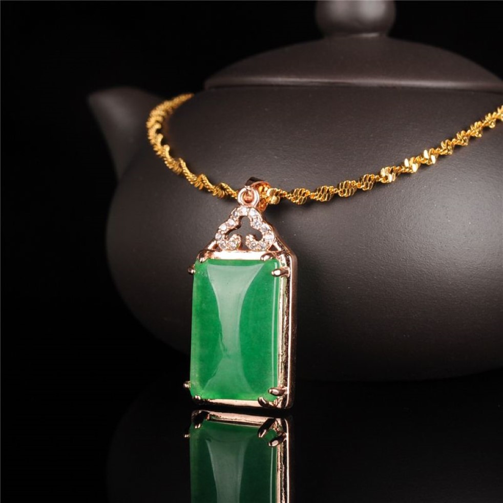 Ciondolo in giada verde naturale Myanmar con collane in argento sterling 925 con pendenti in oro rosa aggiungi collana di giada con catena di giada2973