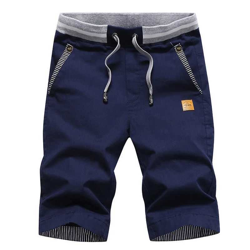 Mäns shorts 2023 Summer Mens Shorts Hot Casual Cotton Fashion Board Bermuda Mens Borsted Elastic Midje Breeze Beach Mens Shorts J240228