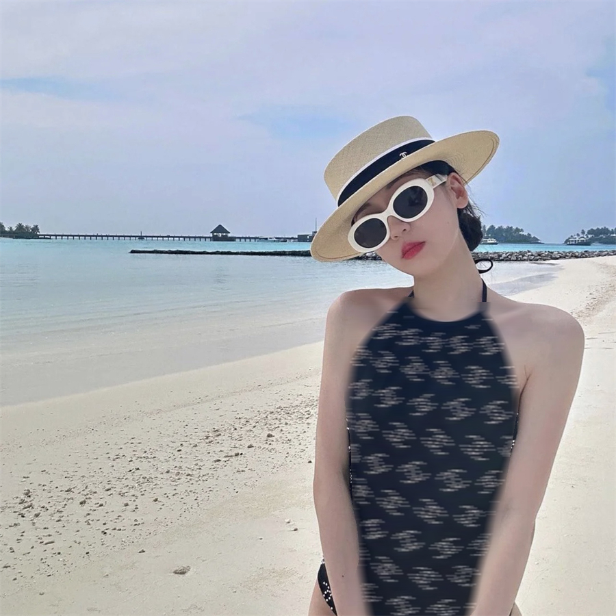 Bikini tasarımcı kadın mayo seksi basit ve klasik siyah tek parçalı mayo mektubu baskılı plaj tatil kıyafetleri