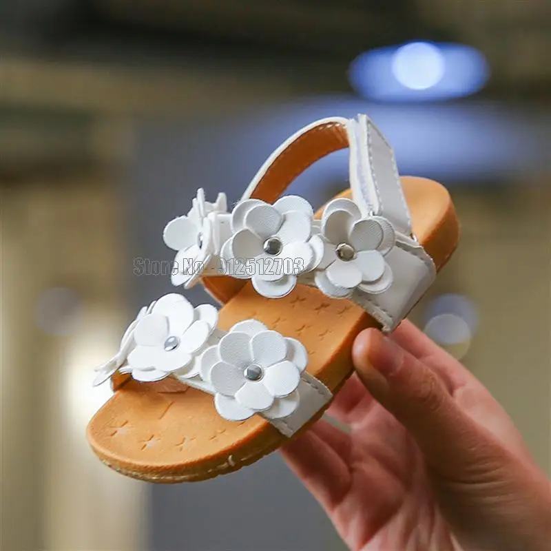 Sneakers Babymeisje Middelgrote kindersandalen Bloemen Zoete Prinses Zachte kwaliteit Kinderstrandmeisjesschoenen