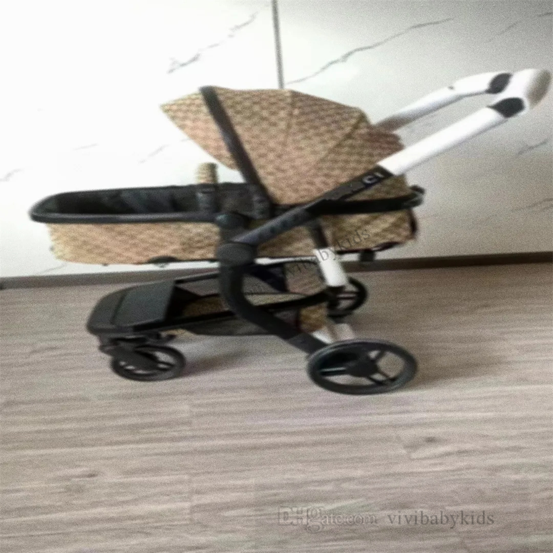 Modeontwerper Enkele kinderwagen Safety car Draagbaar reissysteem Eenvoudige kinderwagen Luxe babyverjaardagscadeau S1128