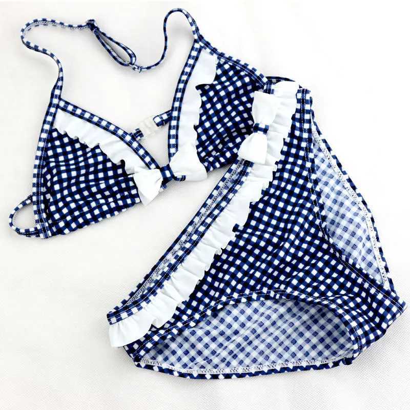 Swim wear Summer Childrens Two Pieces Swimsuit Girls Cute Swimwear Kids Infant Lovely Plaid Princess Bikini Suits For Big Girl 6-16Y 240229