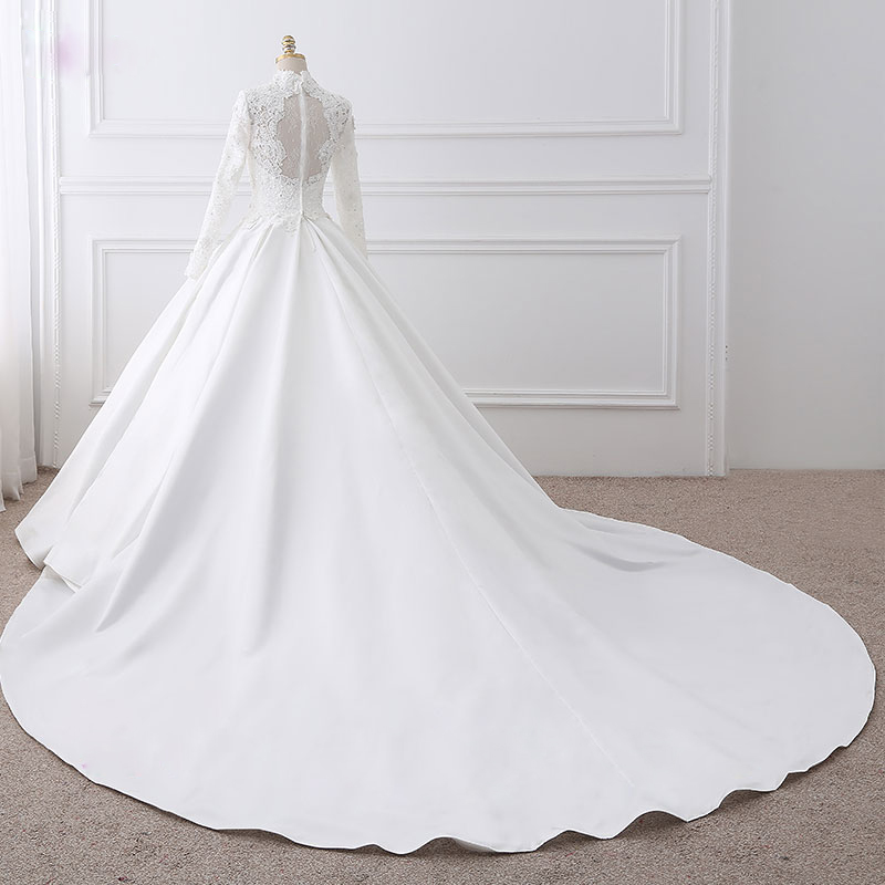 Elegantes A-Linie-Hochzeitskleid mit hohem Kragen und vollen Ärmeln, Perlenapplikationen, Spitzensatin. Einfache Brautkleider können individuell angepasst werden