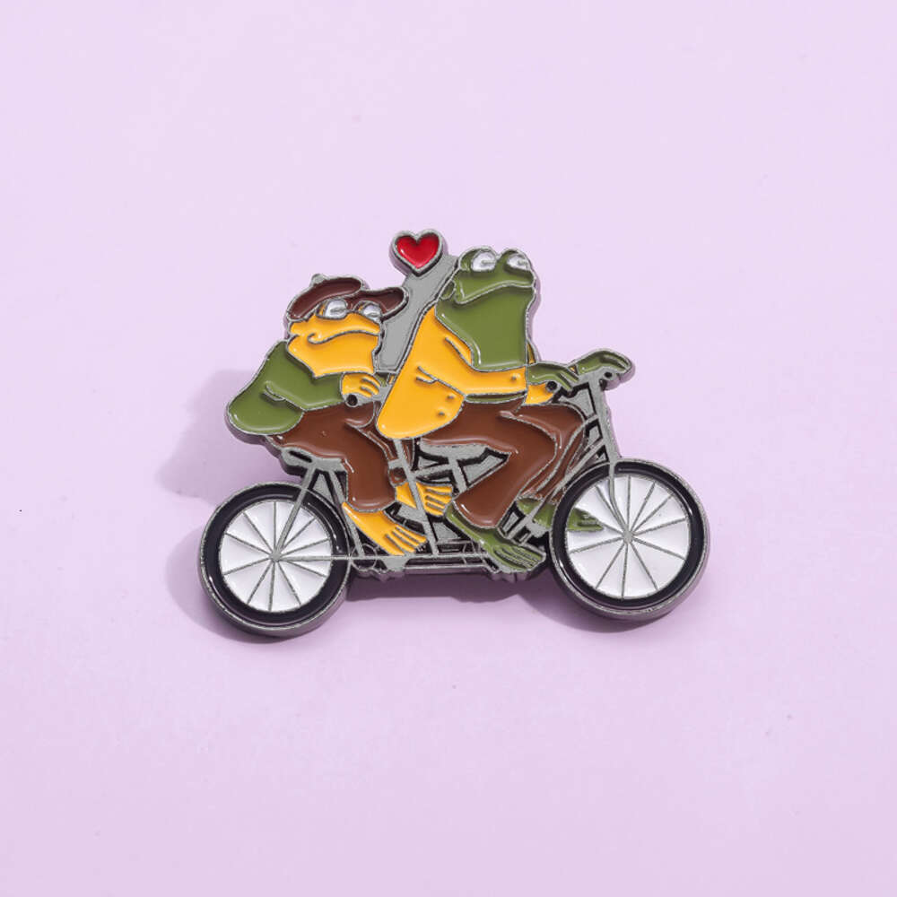 Broche en métal pour vélo grenouille drôle, nouveau produit créatif frère amusant, emblème de fleur à Double poitrine, accessoires pour vêtements