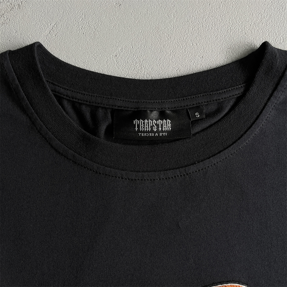 Ny Trapstar svartvitt t-shirt casual par stil sommar kortärmad trendig t-shirt lös rund nackbomull kort kappa