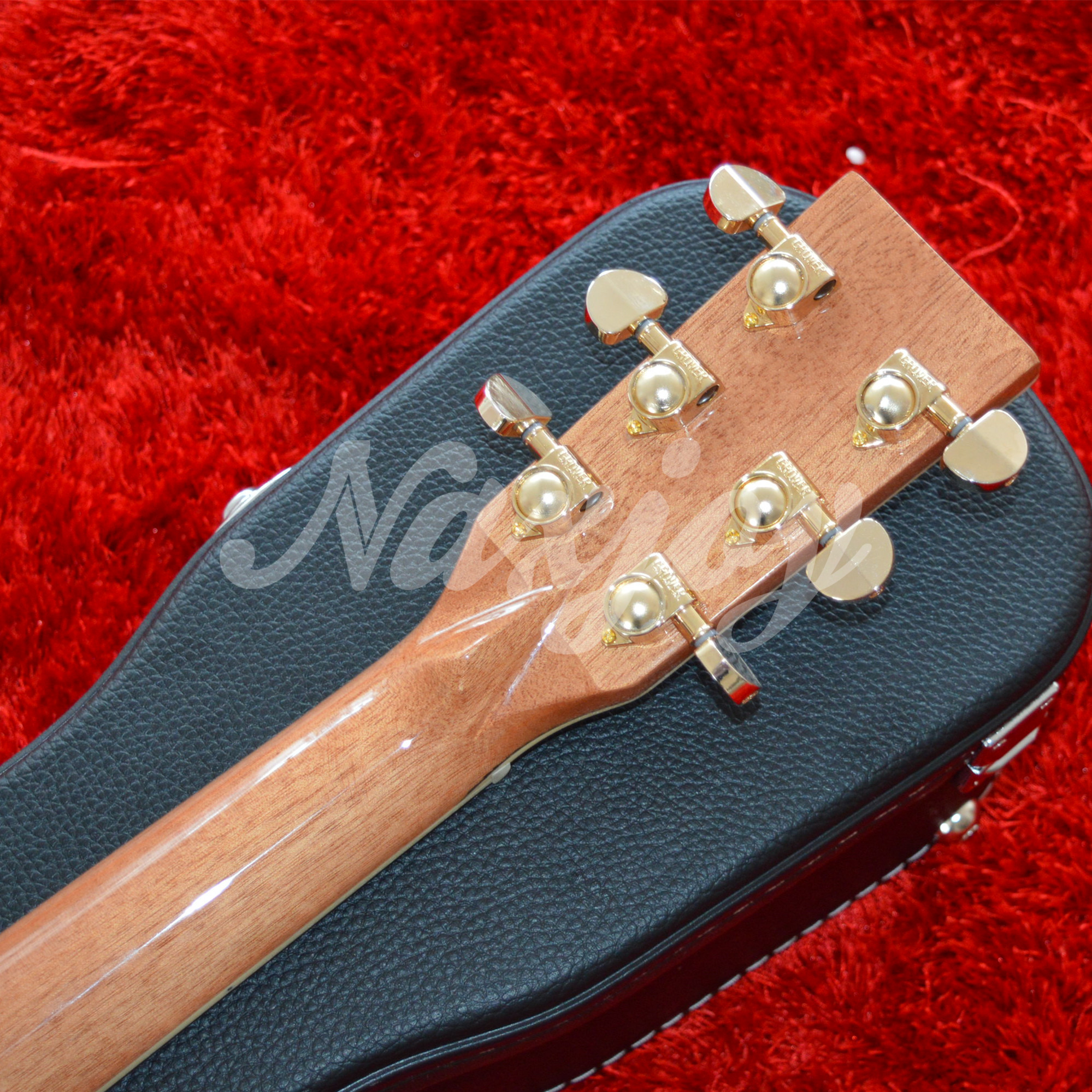 41 Inches Solid Cedar D Type Acoustic Guitar Abalone Rosewood Back and Sides Guitarra