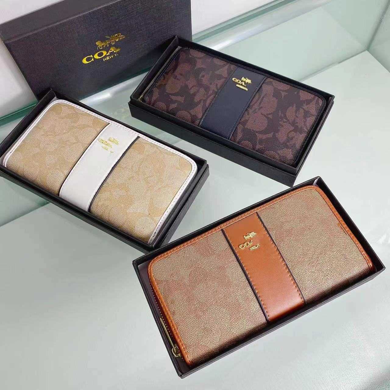 New Kou style long zippered wallet with card holder box and luxury item 70% off outlet online sale