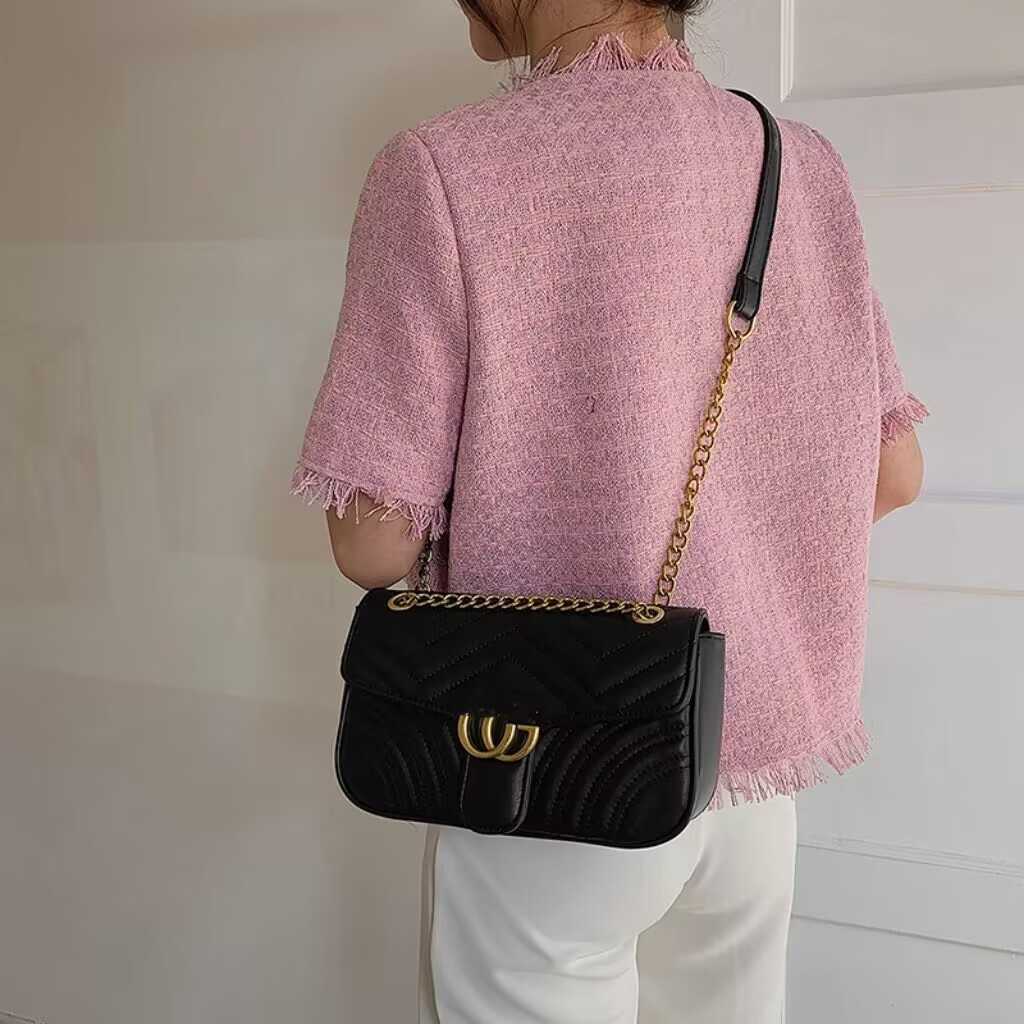 Women's New Korean Version Large Capacity Lingge Chain Fashion Versatile One Shoulder Crossbody Small Square 70% off outlet online sale