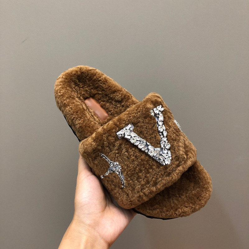 Designer Sandal wool fur slippers rhinestone womens sandals ladies fashion fluffy fuzzy slippers winter indoor office casual sandales with box size 35-42