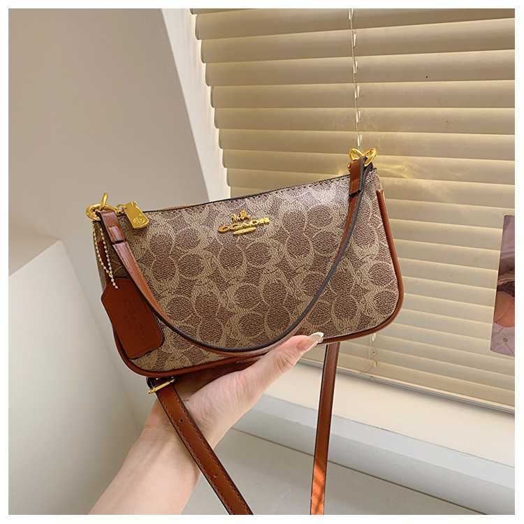 Alta qualidade luz bolsa de luxo 2023 nova axilas casual ombro crossbody pequeno saco barato tomada 50% de desconto