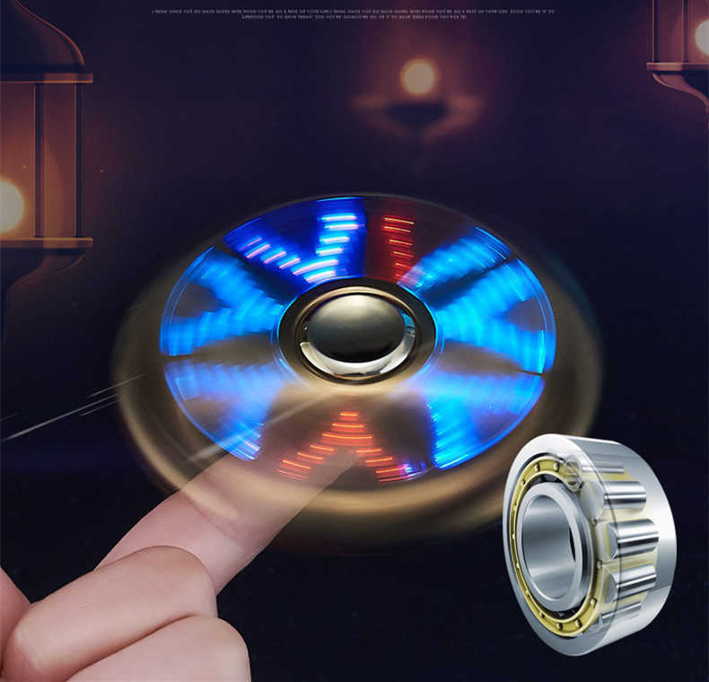 Dual Arc USB Aansteker Gyro Speelgoed Vingertop Aansteker Hand Spinner Opladen Winddicht Oplaadbaar Elektronisch Plasma Gratis Laser Naam 2P2Q