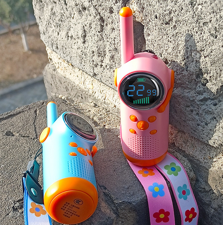 Portable For Children Walkie-talkies Handheld Transceiver 3KM Range Radio Walkie Talkie Toys For Kids Xmas Christmas Gift