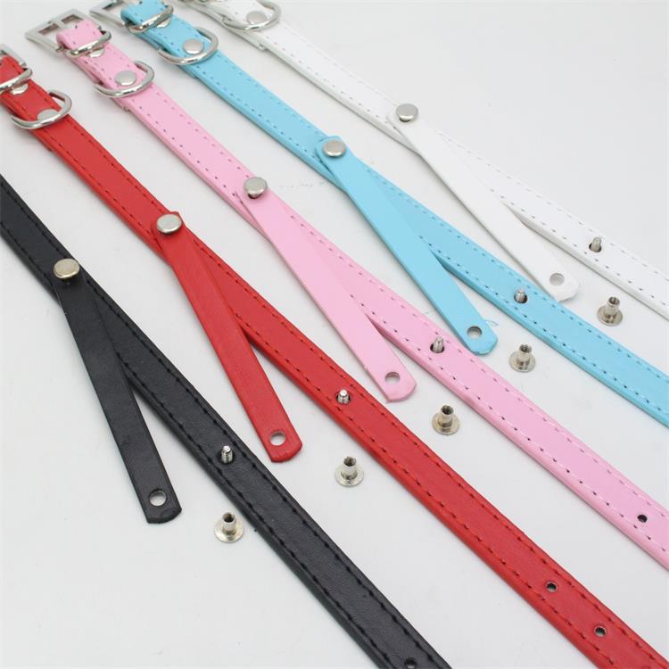 400 stPlain Pu Leather Pet Dog Collar 4 Storlek med 10 mm liten bälte passar för 10 mm DIY Slide Letter Charms