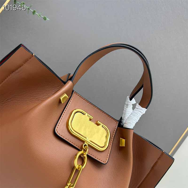 10A Luxury shopping bag designer Cowhide women Tote bag Large handbag Metal V Stylish shoulder bags Vintage brass rivet Decoration Handbags purse 31CM