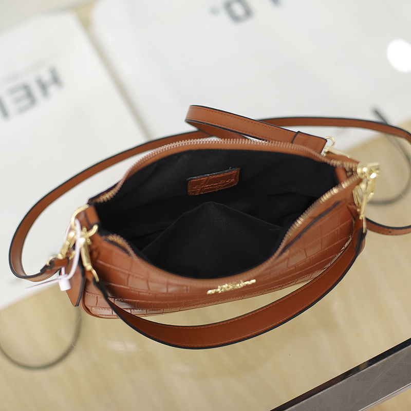 حقائب العلامة التجارية العلامة التجارية Underarm حقيبة واحدة الكتف Crossbody Women's Handbag Fashion Classic Leather Woman