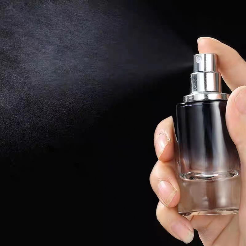 Recipiente cosmético recarregável portátil do frasco de perfume da cor do inclinação do cilindro vazio de 30ml 50ml com tampa do pulverizador