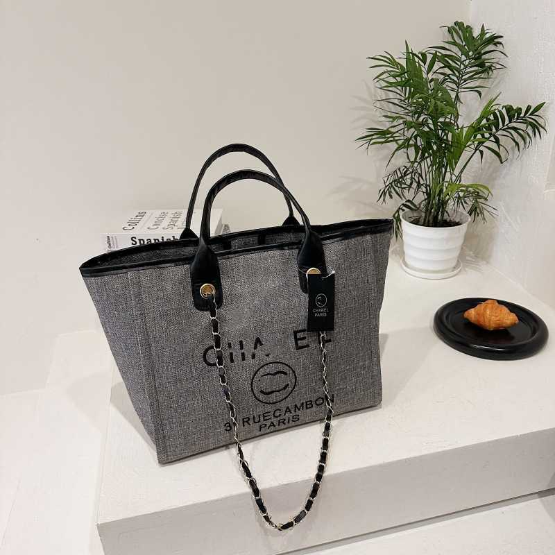 New Tote Small Fragrant Beach Women's Portable Underarm Chain Storage Bag Cheap Outlet 50% Off