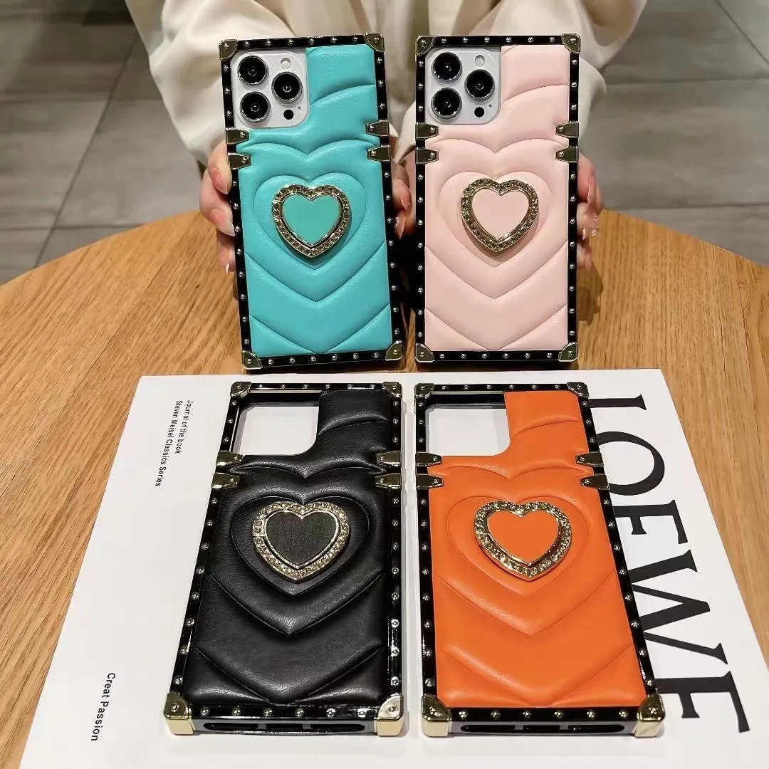 Luxury Square Leather Case 3D Diamond Love Heart Ring Bracket Metal Suffsäkert fodral för iPhone 15Pro Max 11 12 14Pro XR XM Samsung S23 S22 -täckning