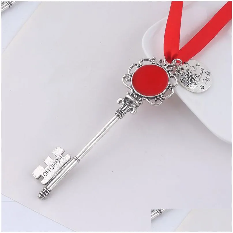 christmas magic santa claus key ornaments decorations christmas halloween gifts xmas wholesales keychain men and women new style