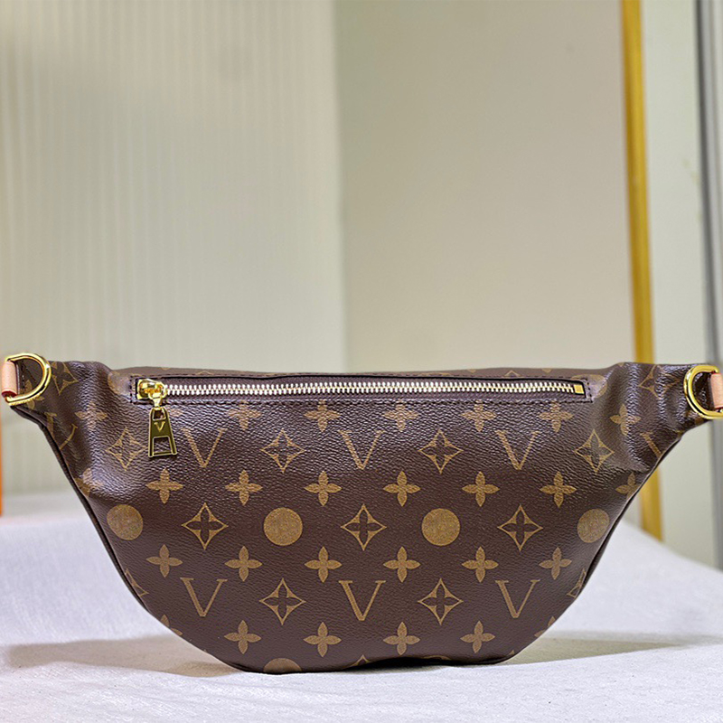 حقيبة مصممة حقيبة الخصر الشهيرة Bumbag Cross Body Bet Bag Luxurys حقائب الكتف أكياس الكتف
