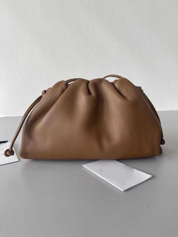 Womens Handbag Bvs 2023 Hot Sell New Leather Women's Bag Single Shoulder Crossbody Dumpling Bag Handheld Bag Cowhide Cloud Bag Underarm Small Bag X