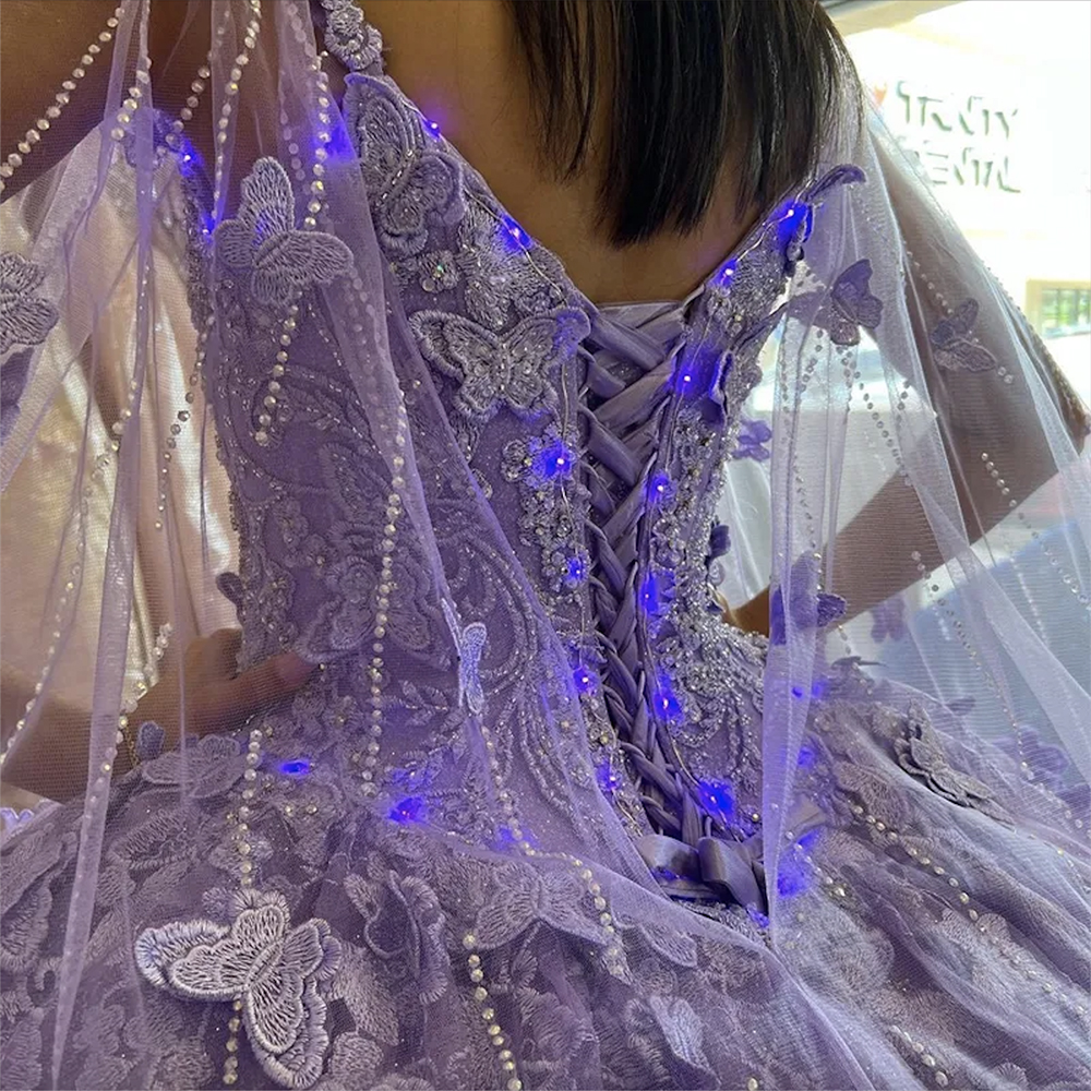 Açık mor prenses quinceanera elbise güzel cape kabarık balo elbisesi tatlı 15 16 elbise mezuniyet balo elbisesi vestidos de 15 anos