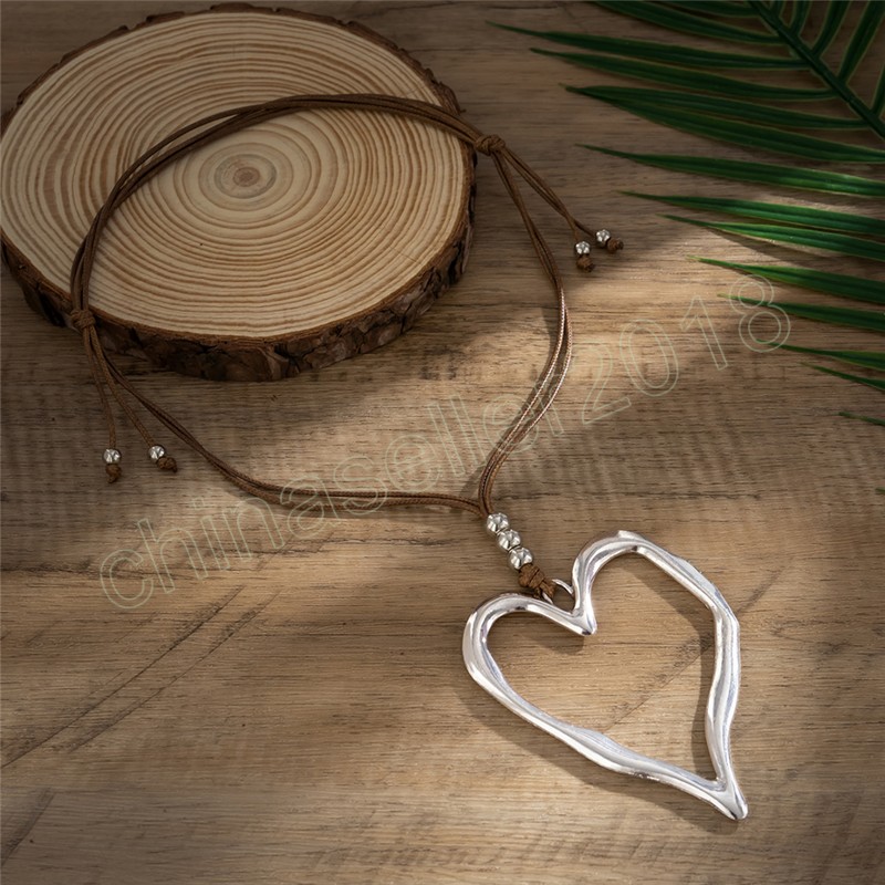 Chaîne en corde de fil de cire de 70CM de Long, avec grand pendentif creux en forme de cœur d'amour, collier ras du cou réglable pour femmes, bijoux Y2K