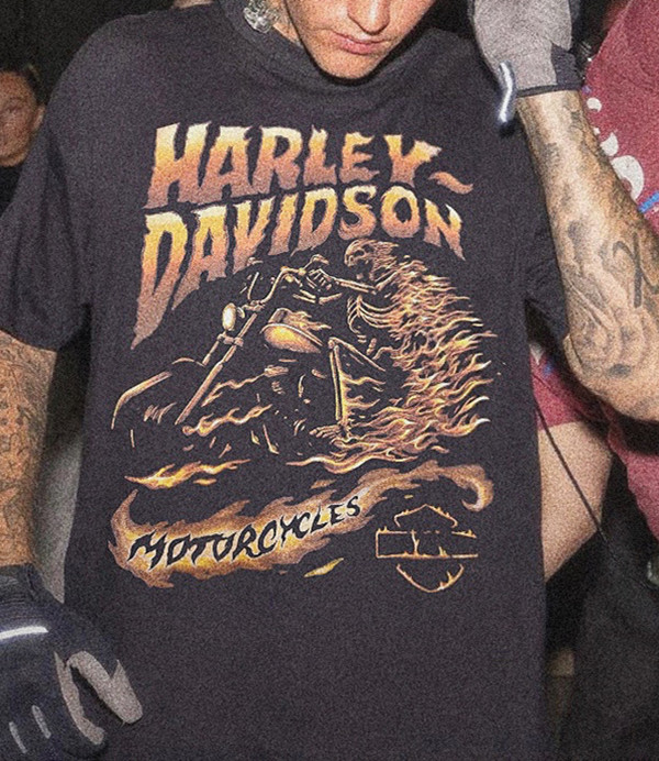 Erkek Tişörtler Vintage Motosiklet Kafatası Baş Baskı Duman Gri Kısa Kollu Siyah Lüks Tasarımcı Erkekler Rahatsız Basılı Tshirt Alev