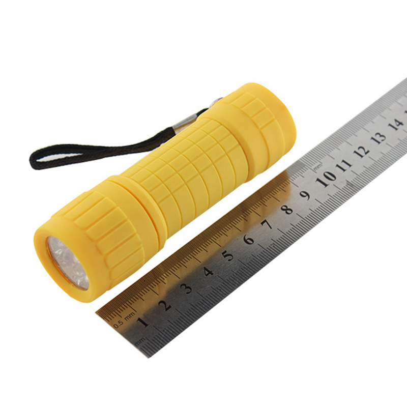 Flashlight leggera a 9Ele Light Portable Zoom Flashlight impermeabile i