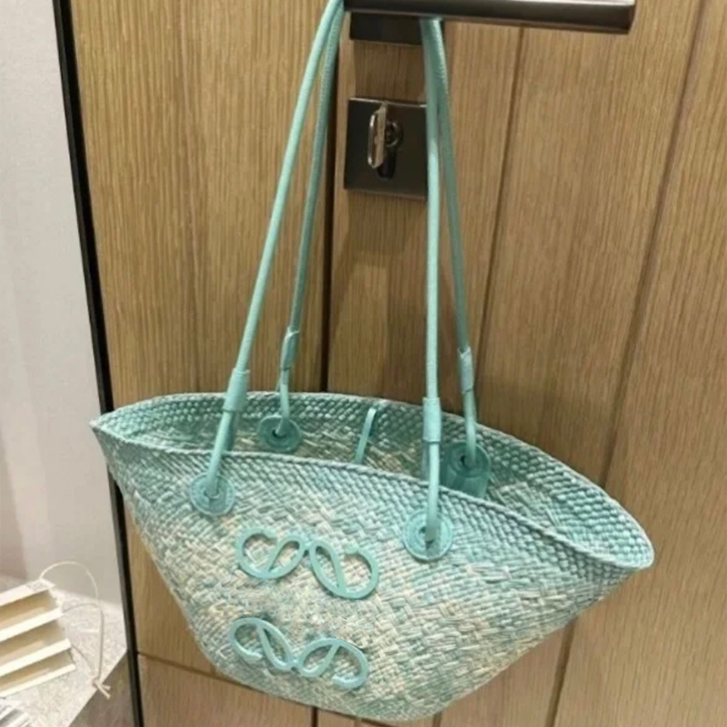 Summer Straw Beach Bag for Women - Large Woven Tote Purse Handbag with Gradient Color and Vine Braided Design