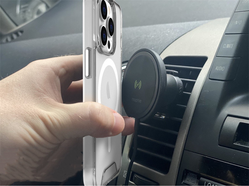 Capas de telefone de acrílico transparente para iPhone 15 14 13 12 11 Pro Max com botão prateado galvanizado Proteção total da câmera Capa magnética de carregamento sem fio