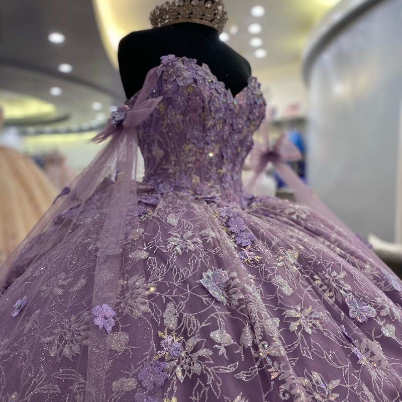 فستان الكرة الأميرة الأرجواني اللامع فستان Quinceanera قبالة الدانتيل 3Dflower مع القوس الحلو 16 فستان Vestidos de 15