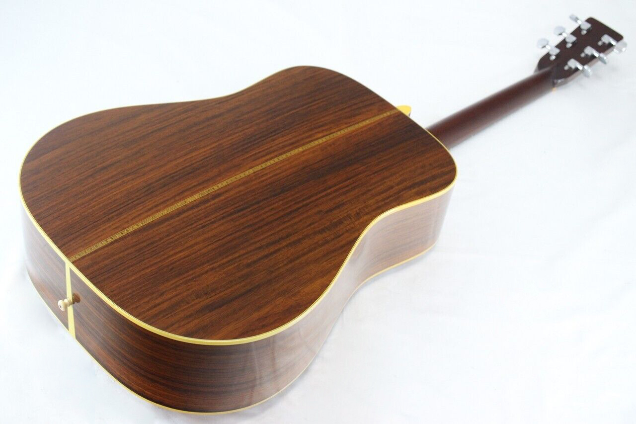 2023 HD-28 Acoustic guitar F/S as same of the pictures