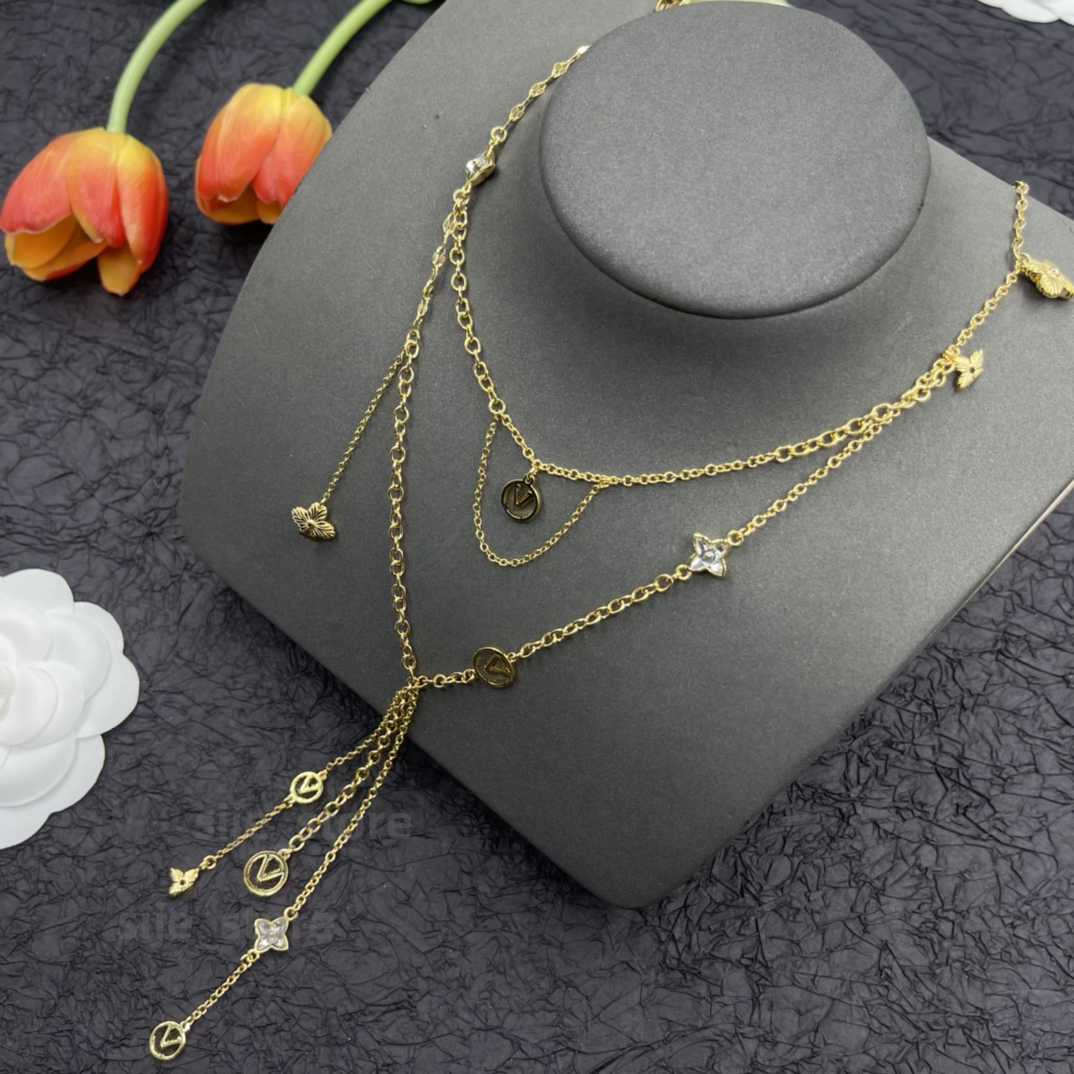 luxury Sweater chain necklaces designer for women flower v letter pendant necklace stainless steel plated gold necklaces womens designer charm jewelry for daily