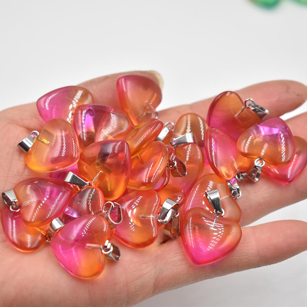 Nouveaux beaux pendentifs en forme de coeur mélangés de cristal de verre de 20MM pour la fabrication de colliers de bijoux à bricoler soi-même