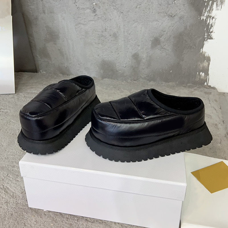 Winter Plüsch Hausschuhe Flauschige Brot Schuhe Wolle Pelz Warme Schuhe Dicken Sohlen Flache Plattform Hausschuhe Beliebte Designer Schuhe Frauen