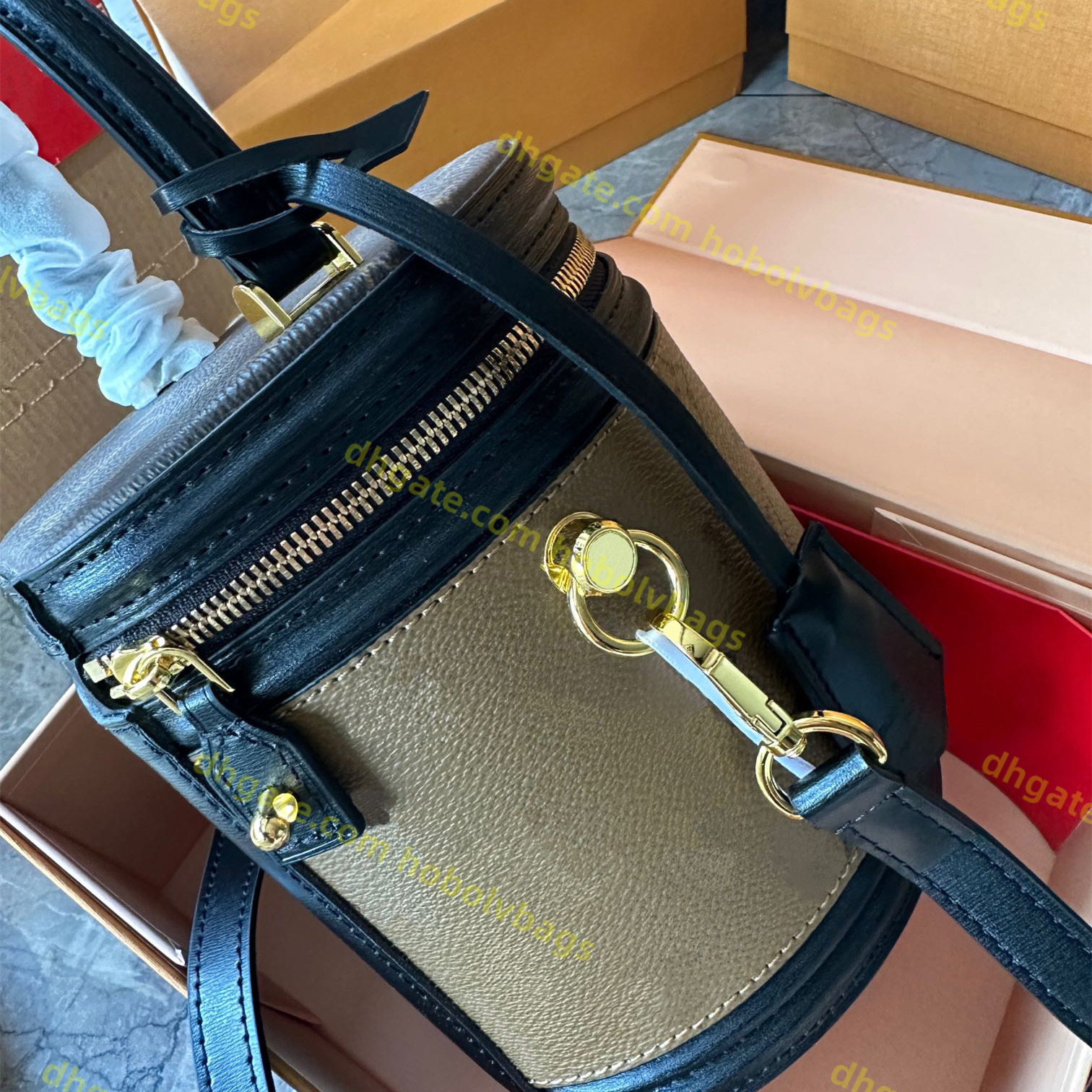 modedesigners axelväskor totes riktiga läder klassiska väskor presbyopiska handväskor lyxiga korskropp kosmetiska väskor purses cannes modellerande hinkväska