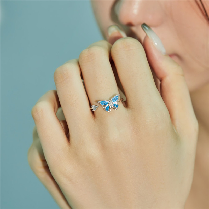 Rotertable Designer Gold Ring for Woman 925 Sterling Silver Blue Farterfly Flower Pink 5A Zirconia Diamond Womens Finger Rings Smycken Öppnande Justerbar presentask