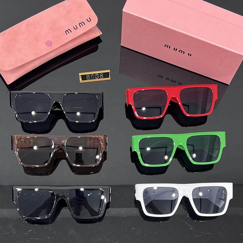 Gafas de sol de diseñador Gafas de sol con montura cuadrada para mujeres Colores múltiples Tendencia Hombres Gafas de regalo casuales Sombreado de playa Protección UV Gafas polarizadas con caja