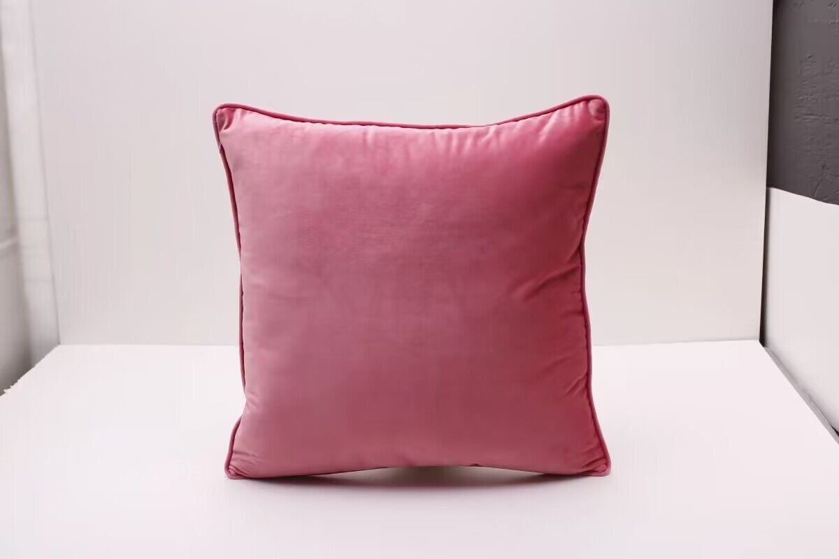 Housse de coussin rose à motif diamant taille 45 * 45 cm Taies d'oreiller décoratives Le devant est en soie et le dos est en velours