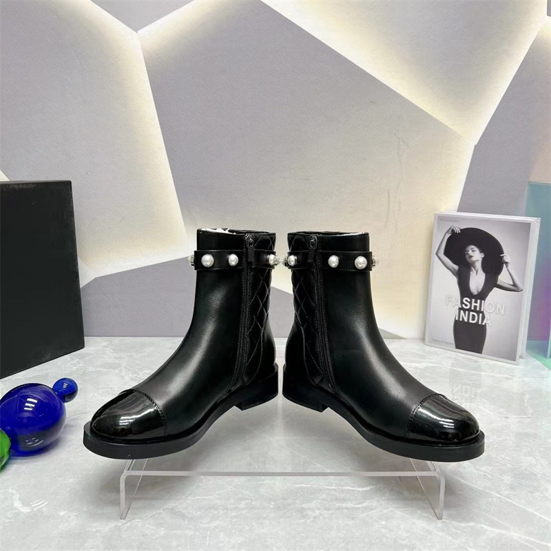 Women Sweet Boots Fashion Female Round Toe Thick Bottom Leather Zipper Ankle Boots New Brand Ladies Pearl Decort Outdoor Flats Footwear