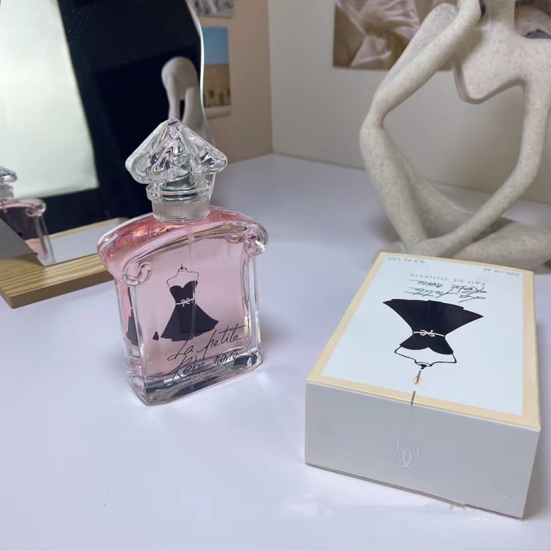 Top Qualité Femmes Parfum Robe Noire Parfum Eau De Toilette 100ml 3.3fl.oz Odeur Longue Durée Paris Parfum Spray Haute Qualité Livraison Rapide