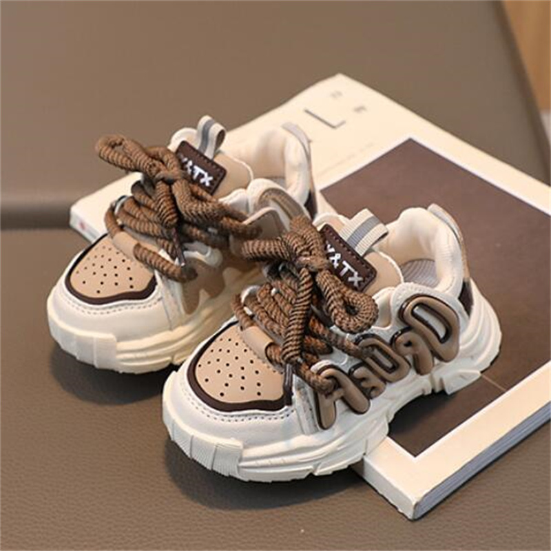 Internet Celebrity Children Sports Shoes Breathable Kids Athletic Shoes Toddlers Baby Soft Comfort Casual Sneakers Outdoor Boys Girls Designer Trainers Shoe