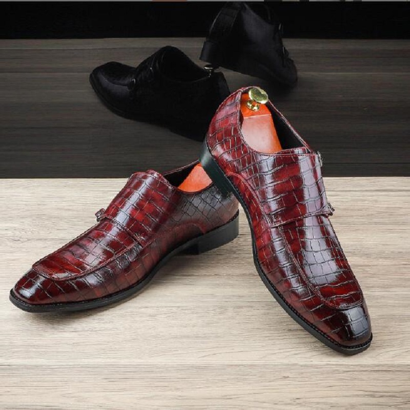 Sapatos casuais masculinos clássicos de grão de crocodilo, fivela de cinto, mocassins para festa de casamento, mocassins para dirigir, apartamentos 1aa53